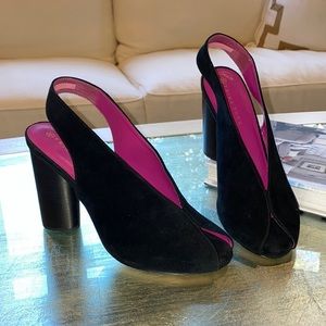 TRINA TURK black suede peep toe block heel SIZE 9.